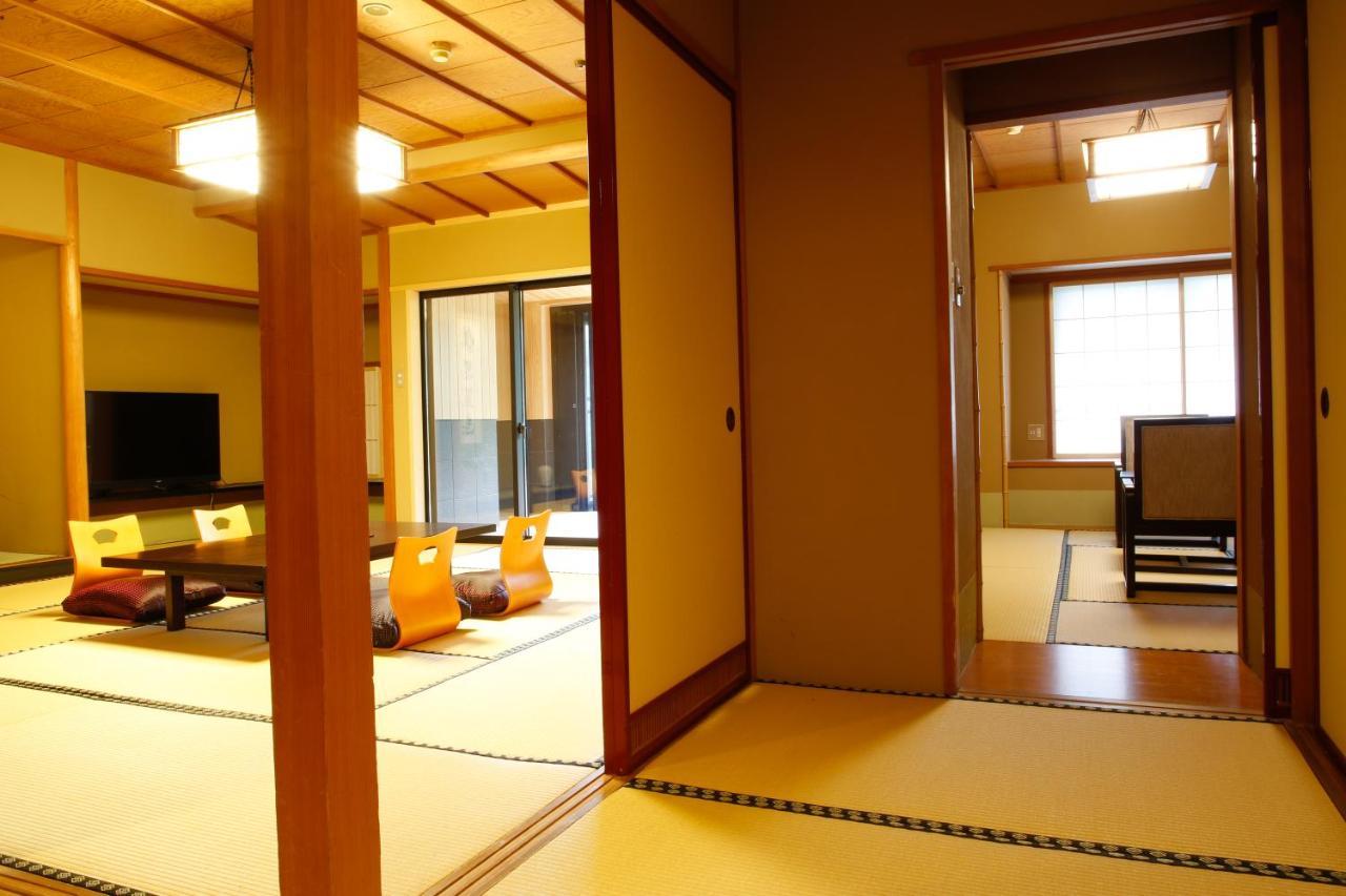 Yamanaka Onsen Hanatsubaki Kaga  Bagian luar foto